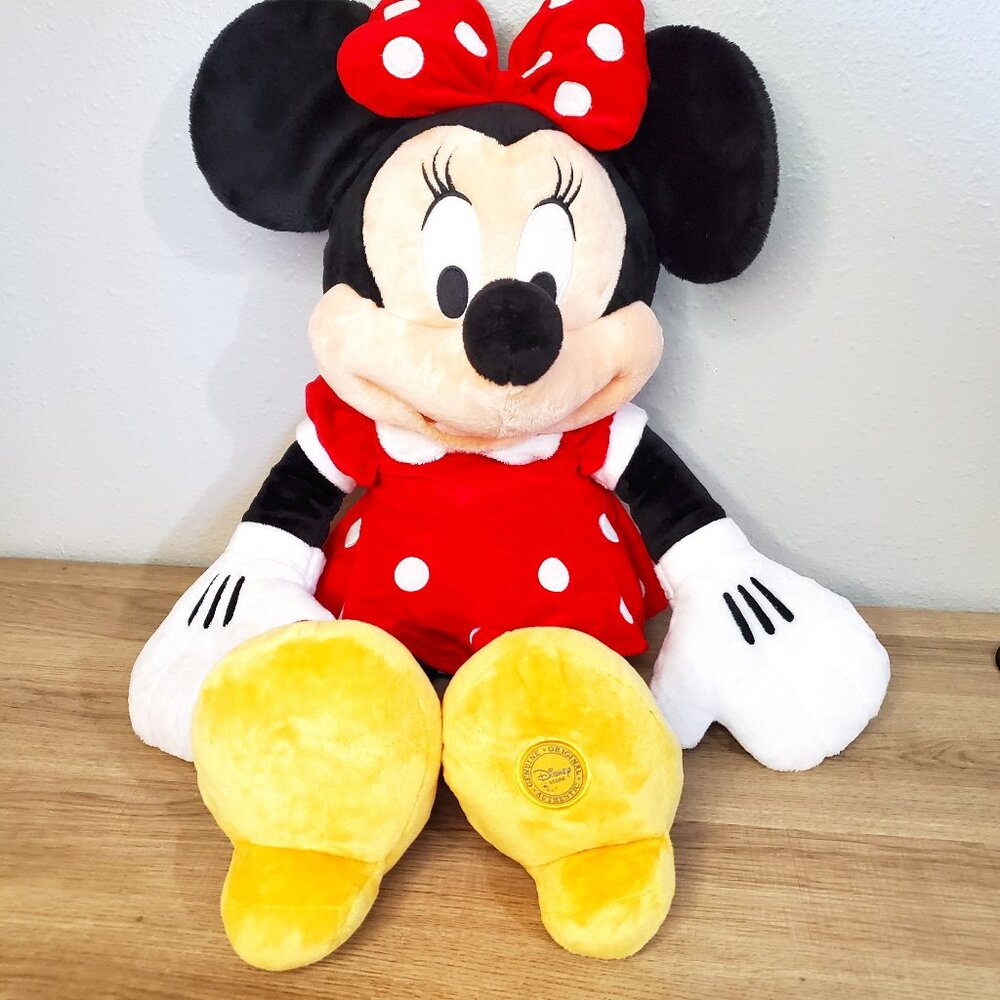 Minnie Mouse 27" Red Plush Stuffed Toy
